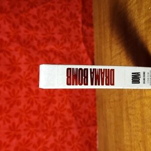 Uoma Beauty Drama Bomb Mini Mascara